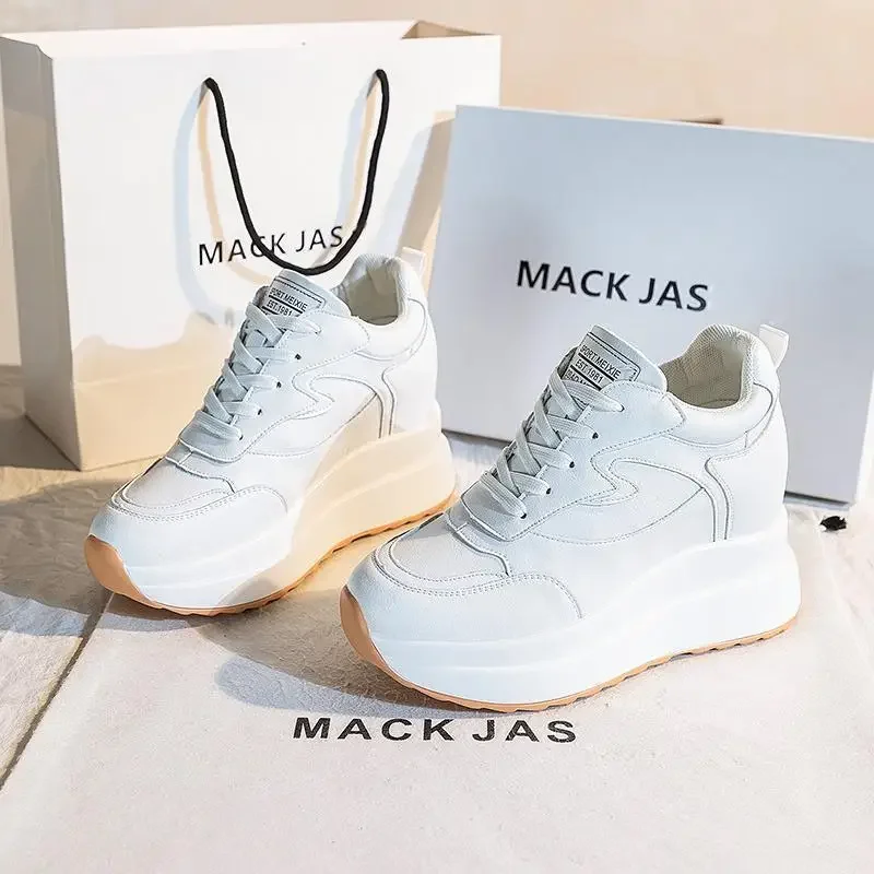 Scarpe da ginnastica bianche migliorate in cotone alla moda Scarpe da papà con altezza maggiorata da donna Scarpe AG con fondo spesso casual autunno inverno 2