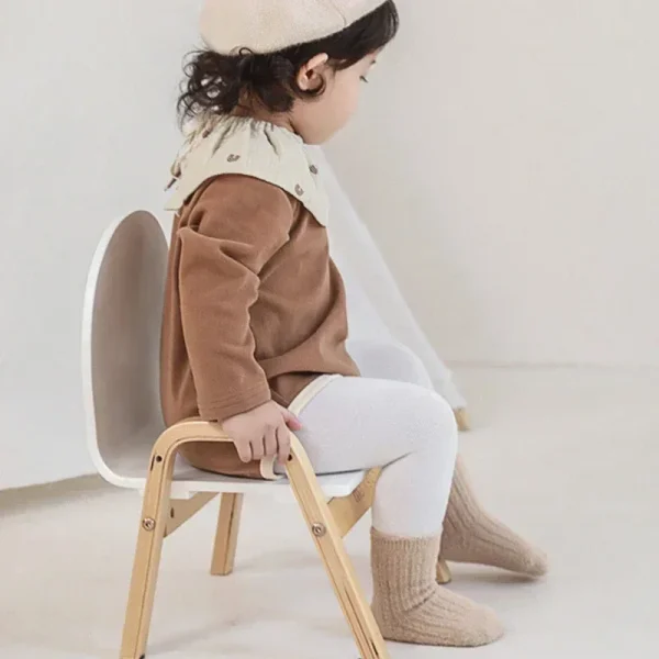 Autunno Inverno Nuovi Calzini per bambini Addensare Velluto Terry Neonato Ragazzo Ragazza Calze calde Solido lavorato a maglia Infantile Bambini Tubo centrale Socken 2