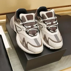 sneakers di lusso Sneaker da uomo di alta qualità Sneakers da donna traspiranti con lacci Scarpe da corsa con plateau scarpe firmate sneakers 1