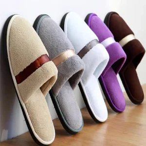 Pantofole All-inclusive di vendita calde pantofole dell'hotel pantofole invernali in pile corallo pantofole usa e getta solido Unisex antiscivolo morbido 1