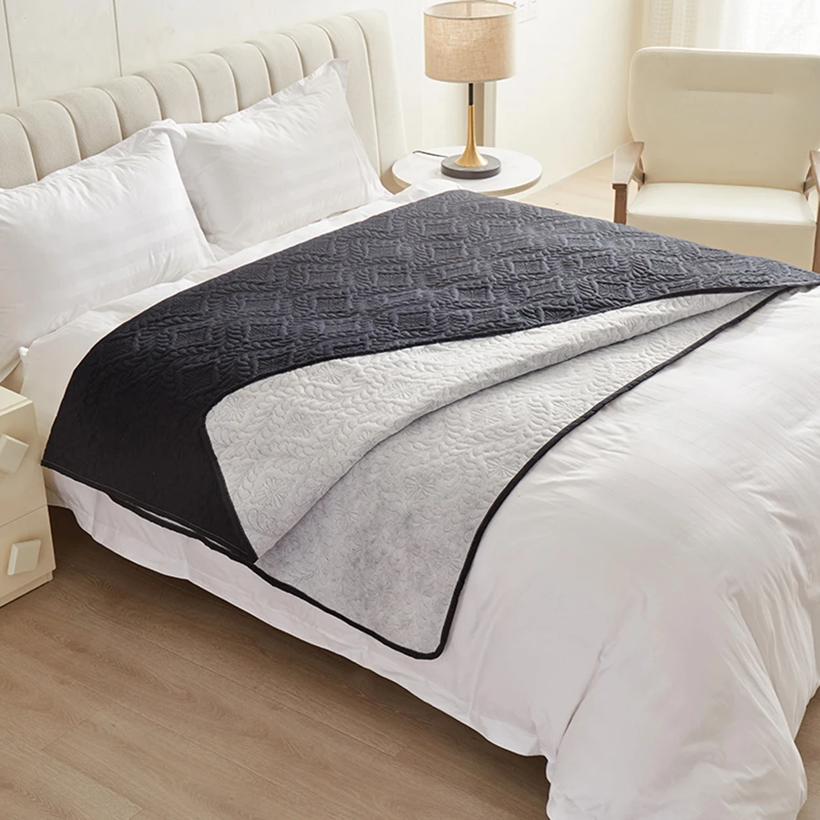 Copriletto per cani impermeabile Coperta per animali domestici per mobili Protezione per letto Copridivano per cani Gatti Copriletto con supporto antiscivolo a prova di sporco 2