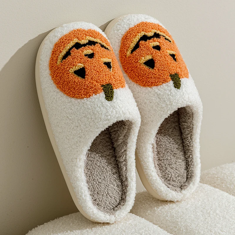 Sorriso zucca Halloween pantofole da donna inverno interno cartone animato comfort casa camera da letto morbido causale scarpe piatte in peluche per regalo 4