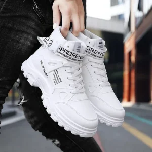 Stivali da uomo Scarpe da ginnastica casual alte Stivali da moto di moda Stivali con plateau stringati per uomo Stivali invernali caldi in peluche Botas Hombre 1