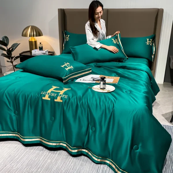 Trapunta fresca di lusso, trapunta estiva lavata in seta ghiacciata, biancheria da letto coperta sottile per trapunta singola doppia queen size 1
