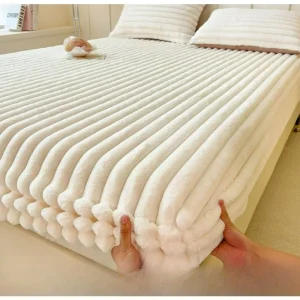 Bonenjoy Lenzuolo caldo in peluche Lenzuolo con angoli in tinta unita con cinturino elastico Copriletto caldo Copriletto morbido per camera dei bambini per adulti 1