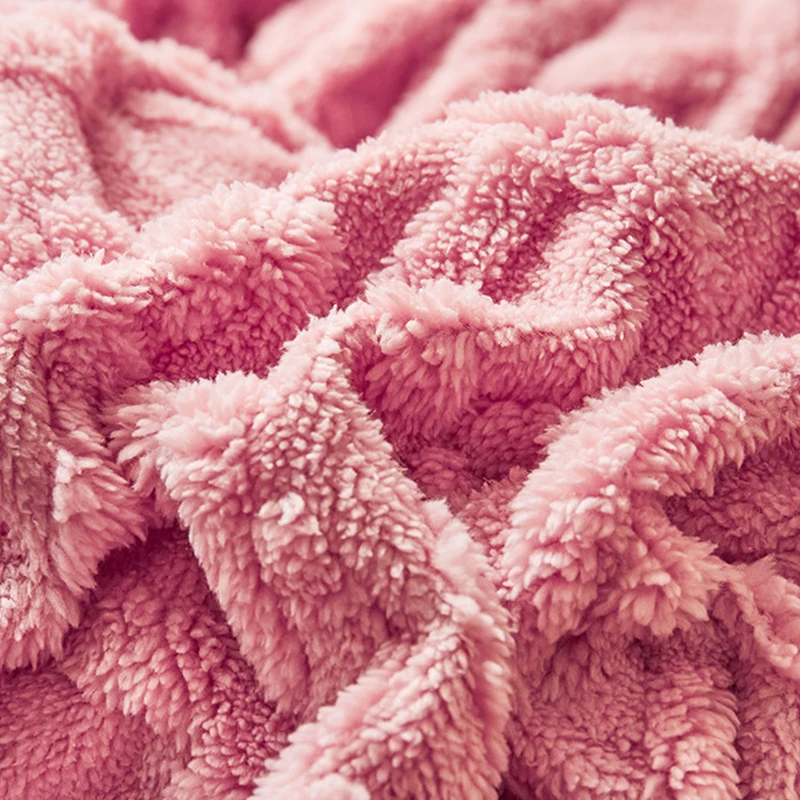 Copripiumino in taffetà con motivo geometrico Coperta invernale calda e morbida in velluto di cristallo Copripiumino doppio in peluche addensato senza federe 6