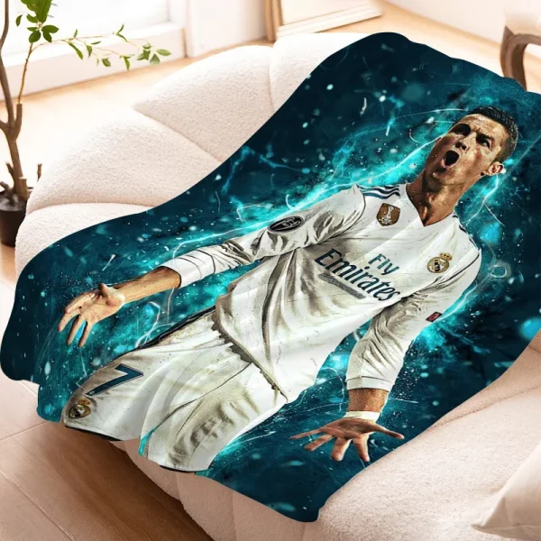 Coperte per divano per l'inverno Cristiano Ronaldo Caldo letto al ginocchio in pile Personalizzato da campeggio Soffici coperte morbide Biancheria da letto in microfibra King Size 4