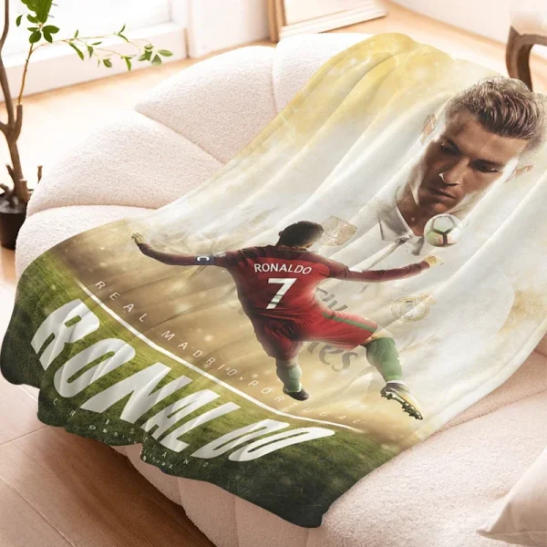 Coperte per divano per l'inverno Cristiano Ronaldo Caldo letto al ginocchio in pile Personalizzato da campeggio Soffici coperte morbide Biancheria da letto in microfibra King Size 6