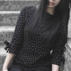 KUSAHIKI Street Spicy Girl Polka Dot Bow Maniche a sette quarti T-shirt pullover dimagrante casual versatile 1