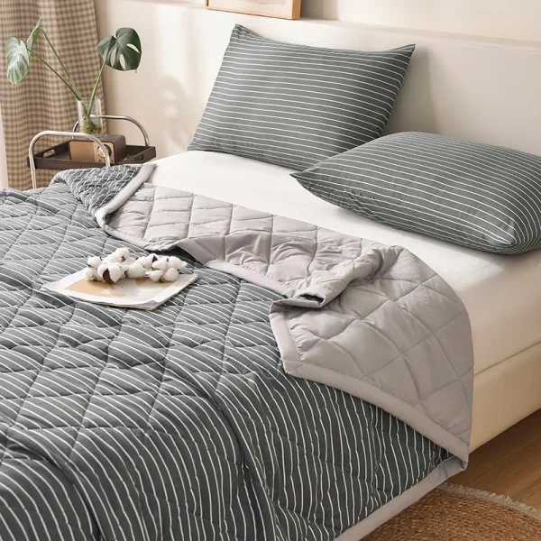 1piumino stampato Coperta estiva Trapunta sottile delicata sulla pelle Trapunta per aria condizionata Trapunta morbida per la casa Compunta 	 (Senza federa) 3