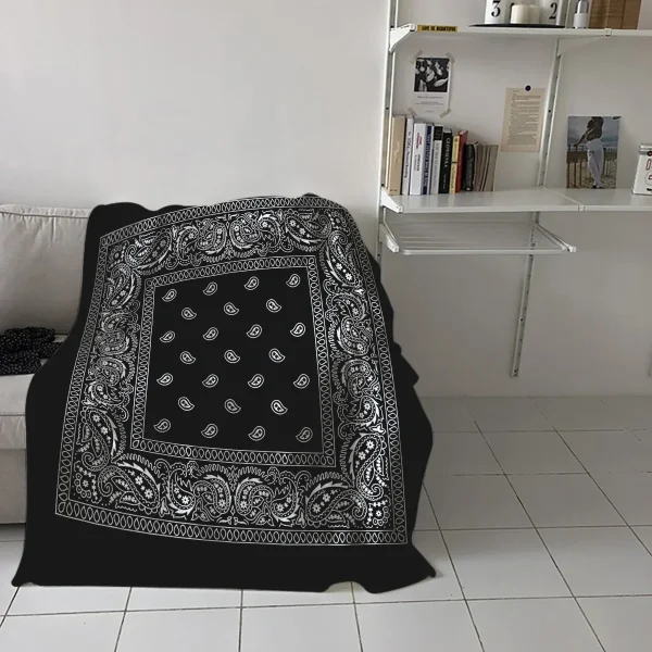 Bandana Pola Flanel Selimut Divano Tempat Tidur Coperta in pile portatile Lucu Mewah Seprai Coperta Queen King Twin Size 3