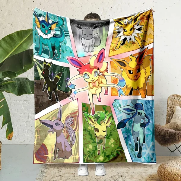 Pokemen-Eevee Cartoon coperta di flanella in stile giapponese morbida soffice coperta di peluche divano trapunta per ufficio tiro Picnic telo mare 2