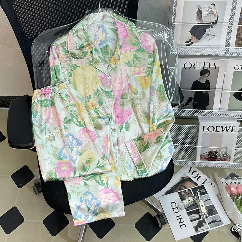 Pigiama da donna di alta qualità in primavera, pantaloni a maniche lunghe con stampa floreale di lusso estiva, pigiama con risvolto Cardigan morbido Homewear 1