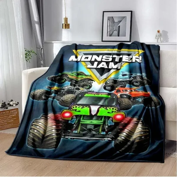 Monster Jam Grave Digger Truck Hot Wheels Coperta per divano Coperta isolante leggera e calda Letto Ginocchiere per auto da ufficio Coperta da tiro 2