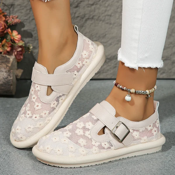 Scarpe da ginnastica da donna 2024 moda estiva scarpe basse da donna Casual fibbia chiusura in rete comfort traspirante scarpe da tennis da donna con punta coperta 4