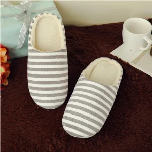 2022 nuovi sandali donna uomo pantofole da casa a righe calde donna al chiuso slip on Flats accoglienti scarpe da casa invernali donna morbide 1