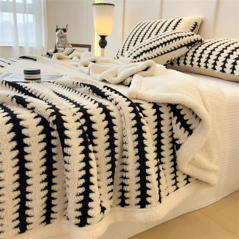 Coperta multifunzionale in flanella super morbida Coperta da letto queen size super spessa e calda, accogliente coperta per pisolino delicata sulla pelle 4