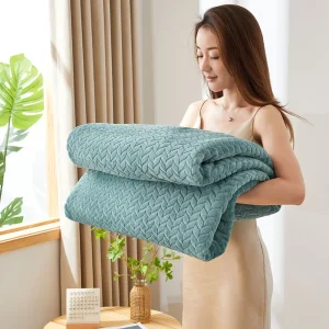 Soffice coperta in velluto corallo, peluche di flanella, comoda coperta morbida per divano, addensata e calda, per camera con aria condizionata, di lusso 1