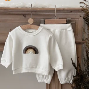 2 pz/set Inverno Nuovo Abbigliamento Per Bambini Maniche Lunghe Arcobaleno Asciugamano Ricamo Top + Pantaloni Solidi Comodo Vestito Infantile Casual Neonato 1