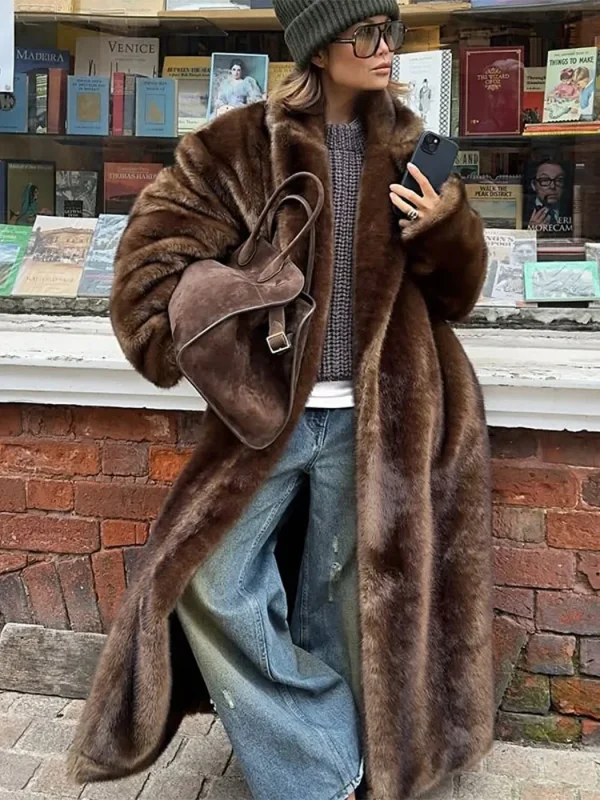 Cappotti lunghi da donna in pelliccia sintetica Cappotto allentato a maniche lunghe con risvolto Lady Nuovo quotidiano elegante Casual High Street Capispalla invernale caldo 2025 1