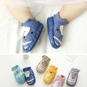 1 paio di calzini per bambini carini alla moda con suole in gomma per bambini primavera autunno inverno calzini da pavimento per bambini scarpe calzino con suola morbida antiscivolo 1