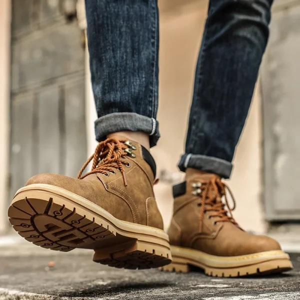 Stivaletti da uomo marroni moda autunno comodi stivali in pelle con plateau uomo stivali da lavoro antiscivolo per uomo 2024 Botas Para Hombre 2