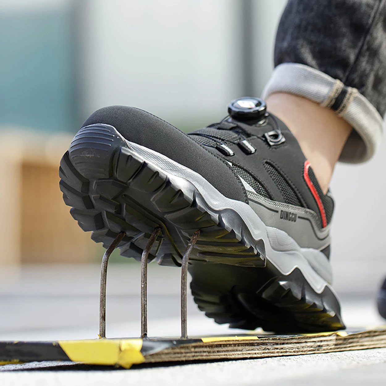 Scarpe antinfortunistiche con bottone rotante di nuova moda Scarpe da lavoro anti-sfondamento anti-perforazione Scarpe sportive da uomo Stivali protettivi antiscivolo 3