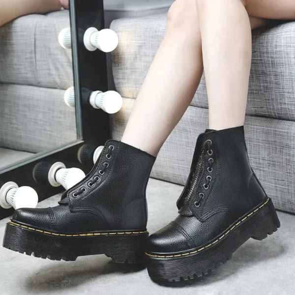 Stivali da donna Stivali con plateau in vera pelle Scarpe da moto Cerniera frontale Suole ottiche Moda Stivali invernali da uomo punk sexy 35-46 3