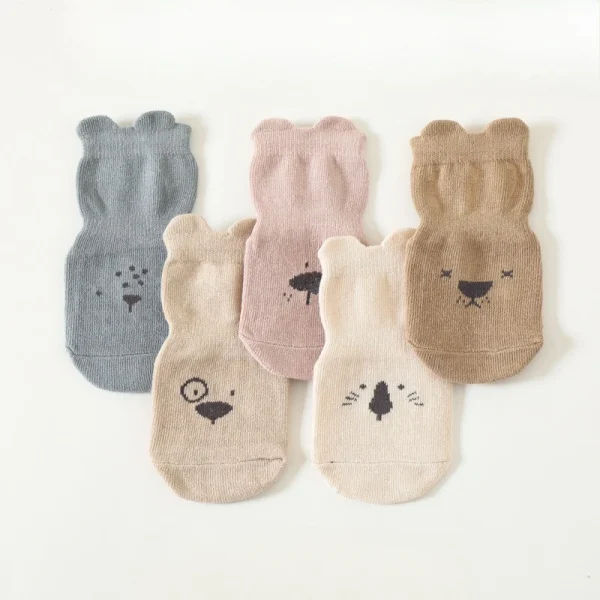 Simpatico cartone animato Primavera Autunno Calzini da pavimento in cotone per bambini Bambino Ragazzi Ragazze Cartoon Calzini antiscivolo per interni Accessori per bambini 1-5 anni 4
