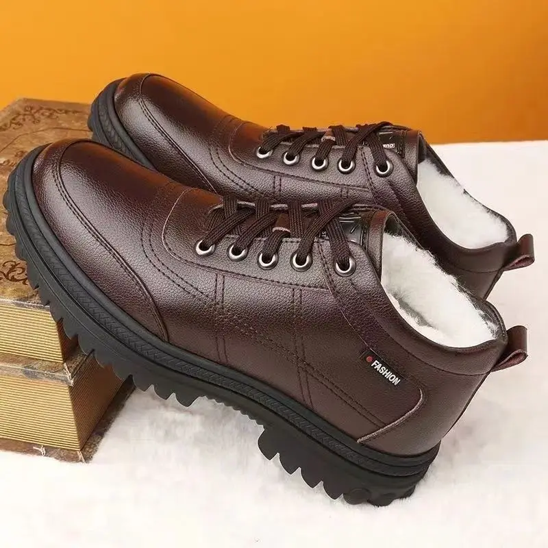 Nuovi stivali invernali da uomo Scarpe di cotone versatili ispessite Stivali da neve imbottiti casual Scarpe in pelle da uomo Scarpe antiscivolo per esterni Botas 1