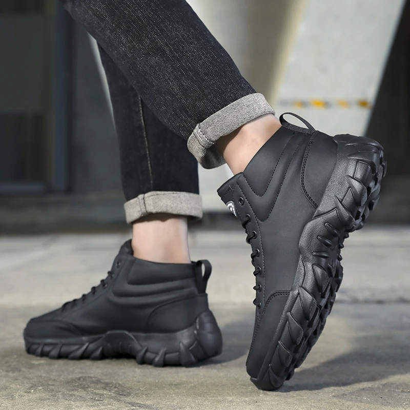 Scarpe da corsa da uomo Sneakers da uomo Stivaletti casual in pelle fatti a mano antiscivolo Stivali leggeri da passeggio con lacci da uomo traspiranti 4