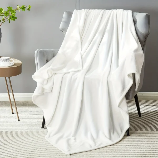 1pc Coperta in pile di corallo Coperta grigia semplice Coperta morbida e calda Coperta per pisolino per divano letto Viaggio di campeggio Ufficio Cane da compagnia 3