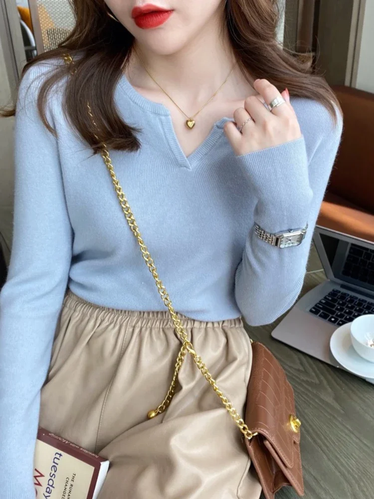 Top a maniche lunghe versatili slim casual da donna Pullover eleganti con scollo a V solido Autunno Inverno Moda maglione lavorato a maglia Abbigliamento donna 1