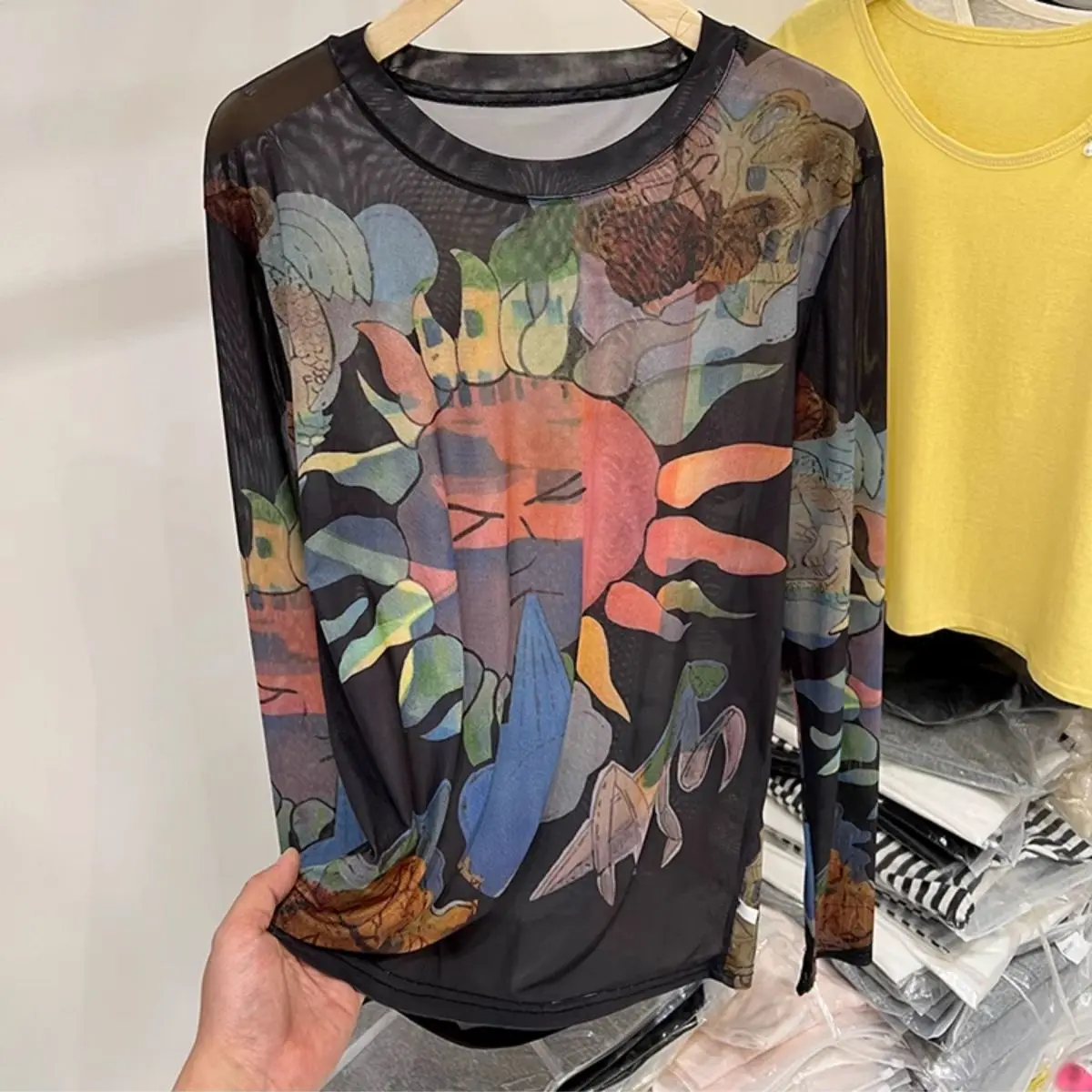 Stile europeo Stampa Tie-Dye Pizzo Moda Protezione solare Estate da donna Nuova camicia con copertura ampia Top leggero 3