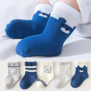 Calzini per bambini con orsetto carino Calzino corto in cotone caldo autunno inverno per calzini a tubo centrale per bambini con stampa di cartoni animati coreani per bambina 1