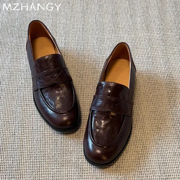 Donne Appartamenti Mocassini Scarpe di Cuoio Del Progettista Retro Scarpe 2024 di Tendenza Autunno Scarpe Classiche Delle Donne Nuovo Vestito Da Passeggio Femme Zapatillas 2