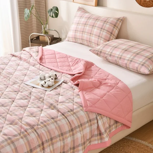 Trapunta estiva Trapunta estiva fresca Trapunta per condizionatore d'aria Trapunte scozzesi delicate sulla pelle Coperta doppia morbida e confortevole traspirante 4