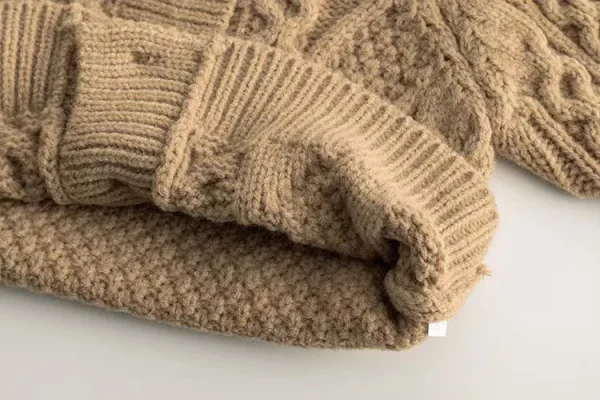 La nuova versione coreana da 0-6 anni di abbigliamento per bambini maglione cardigan lavorato a maglia ragazza calore a maniche lunghe e giacca calda spessa 6