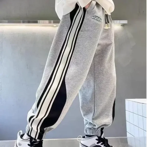 Ragazzi Primavera Autunno 2024 Nuovi pantaloni sportivi Pantaloni per bambini da metà a grandi Abbigliamento per bambini alla moda per ragazzi 1