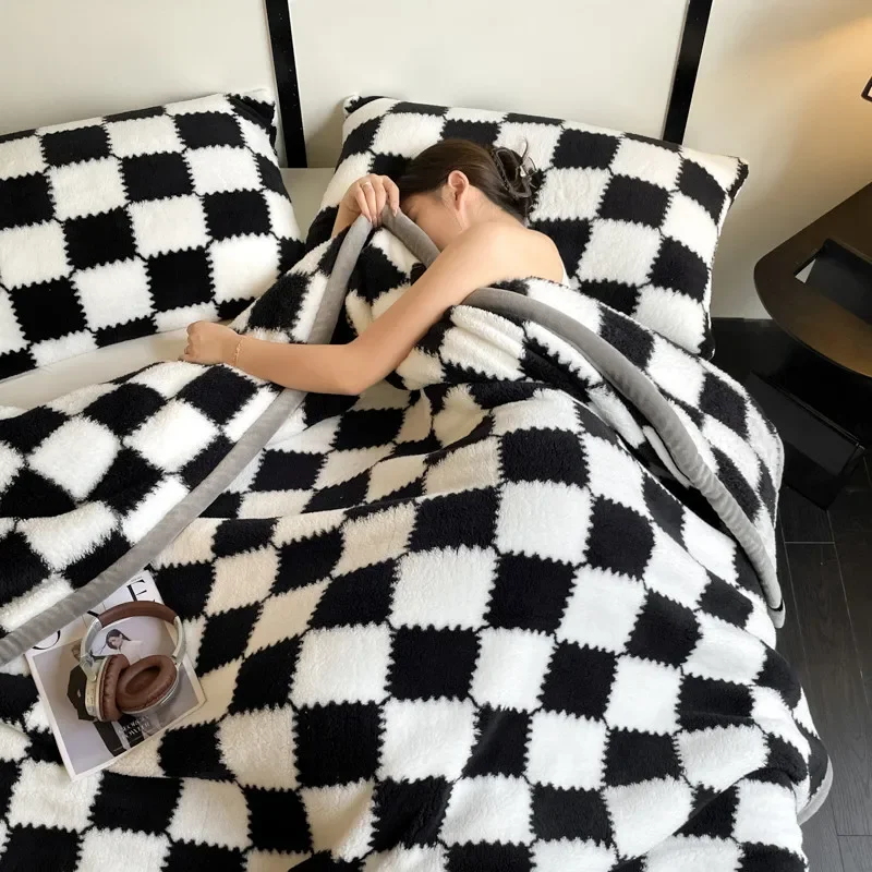 Coperta invernale calda in peluche Coperte da letto morbide e spesse in pile di corallo scozzese di grado A per divano Copriletto peloso per coppia singola doppia 3