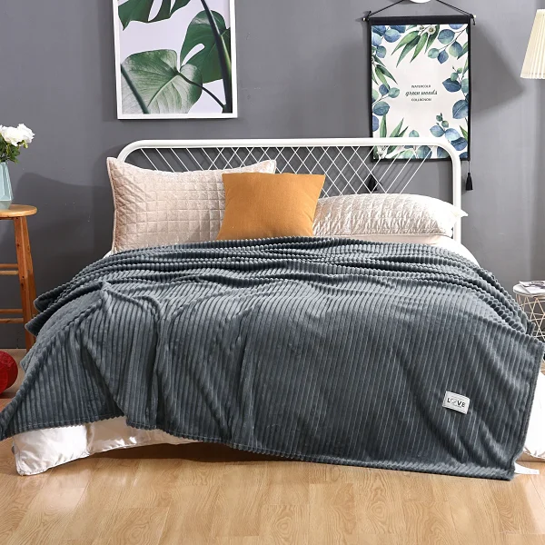 Morbide coperte scozzesi Coperta calda in pile di corallo Copridivano Copriletto sul letto per coperte calde invernali per animali domestici per bambini adulti 3