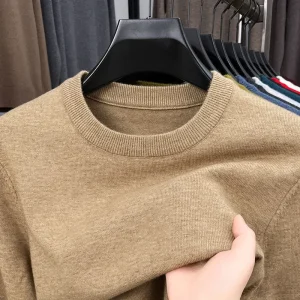 2025 Maglione casual da uomo nuovo girocollo manica lunga maglione lavorato a maglia modello diamante moda top versatile 1