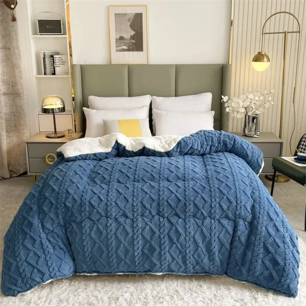 Piumino spesso in lana d'agnello Coperta trapuntata in velluto a doppia faccia Trapuntata in cashmere Caldo piumino invernale in peluche Singolo doppio Queen Size 3