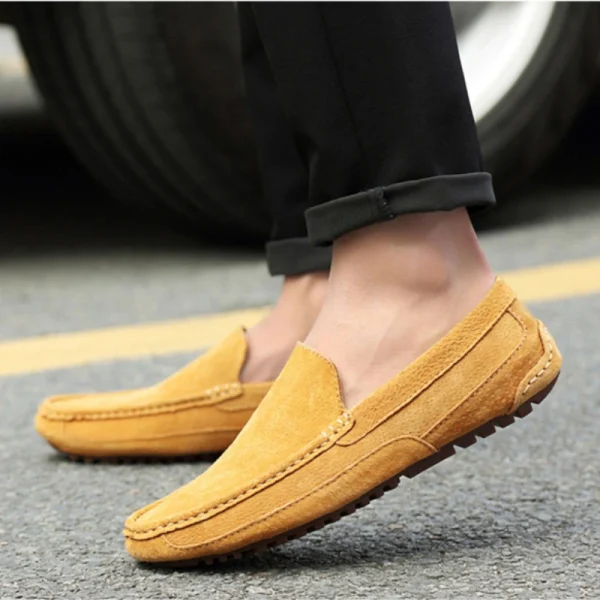 Mocassini da uomo in pelle scamosciata di lusso 2024 scarpe casual da uomo scarpe da barca fatte a mano da uomo slipon scarpe da guida mocassini maschili Zapatos 6