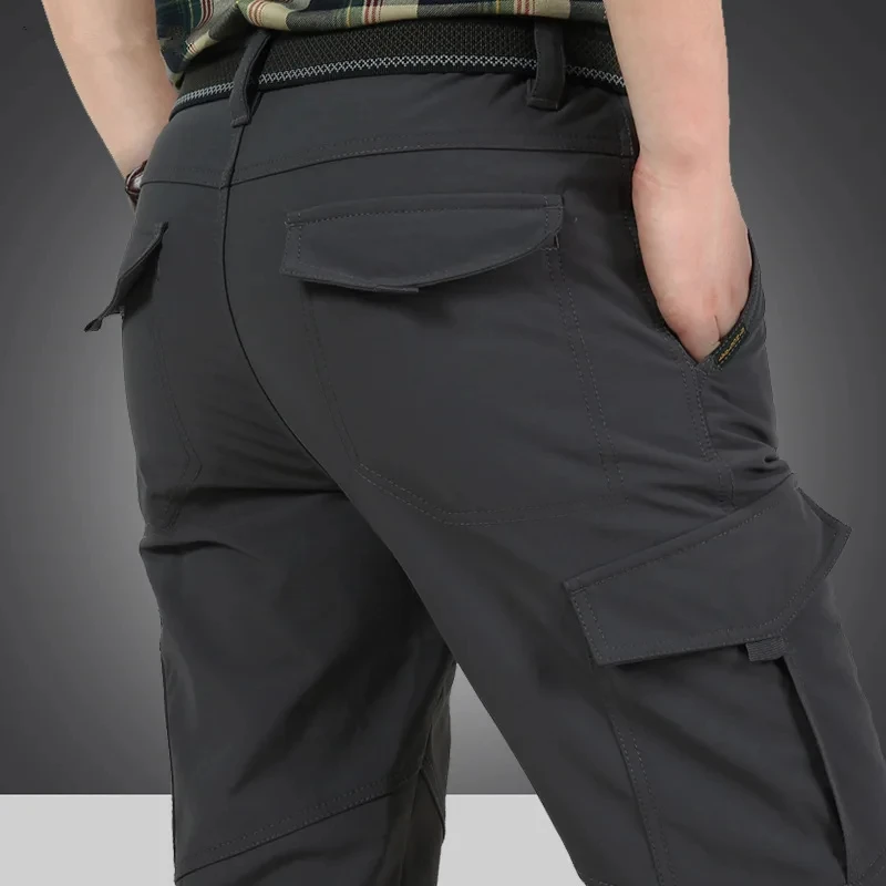Pantaloni spessi invernali da uomo Salopette in cashmere in pile doppio strato Pantaloni mimetici maschili di alta qualità Pantaloni cargo casual caldi 3