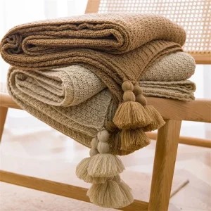 Coperte nordiche per divano letto Divano Copriletto in maglia grossa Coperta lavorata a maglia con nappa Coperta in rilievo con waffle tinta unita 1