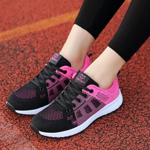 Scarpe primaverili in maglia volante Studente casual coreano Scarpe da donna versatili in rete con lacci Scarpe sportive Scarpe Forrest Gump Comfort Nuovo 4