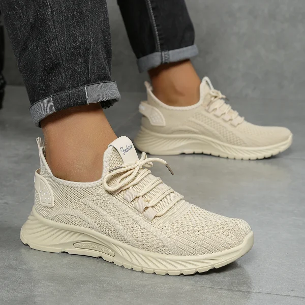 scarpe da donna sneaker casual autunno 2025 nuova moda per il tempo libero sport scarpe singole all'ingrosso fabbrica transfrontaliera tendenza tessitura a mosca 3