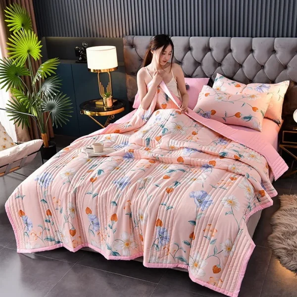 Trapunta estiva in cotone lavato Trapunta per aria condizionata Coperta morbida e traspirante Copriletto con stampa a foglie sottili Tessili per la casa 3