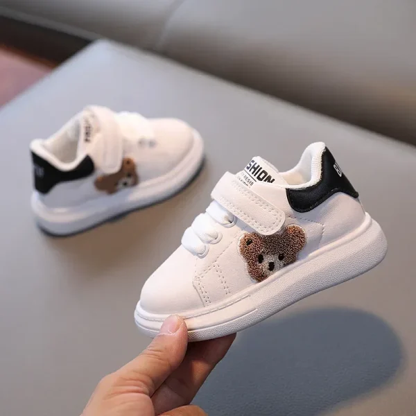 Scarpe da ginnastica per bambina da 1 a 6 anni Scarpe sportive alla moda per bambini Scarpe da tavolo per bambini traspiranti Scarpe per bambini 4